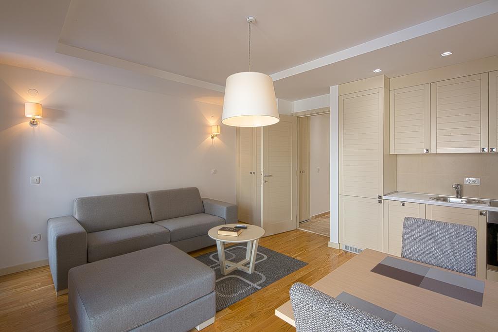 Aria Apartments Будва Екстер'єр фото