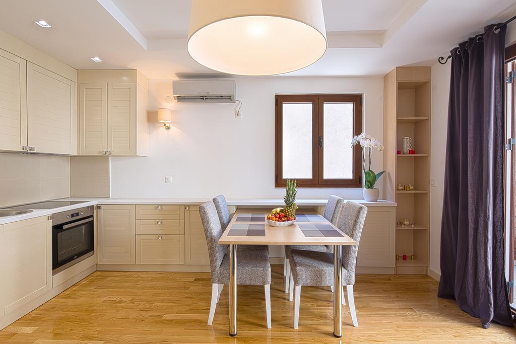 Aria Apartments Будва Екстер'єр фото